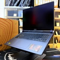 MSI VECTOR 16 ULTRA 7 255HX 16GB 512GB SSD RTX 5070TI 12GBVRAM 16'' QHD 240 HZ 