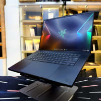 RAZER BLADE 16 I9 13950HX 16GB 1000GB SSD RTX 4060 8GBVRAM 16'' QHD 2K 240Hz