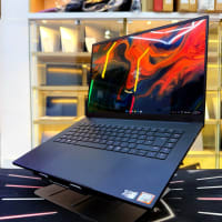 RAZER BLADE 16 AMD RYZEN AI 9 365W 32GB 1000GB SSD RTX 5080 16GBVRAM 16'' OLED 240Hz