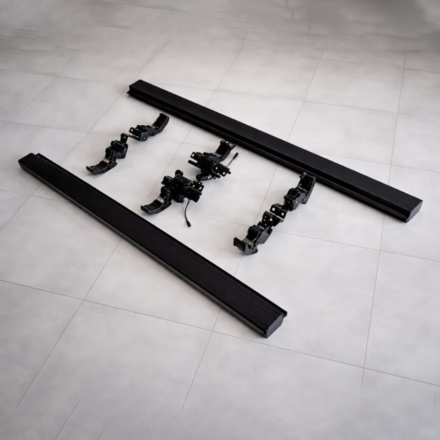 Thar Roxx Automatic Side Step