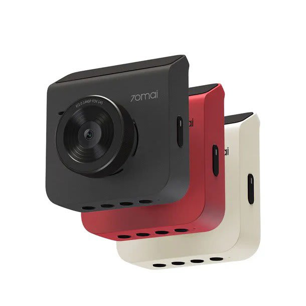 70mai A400 dash cam
