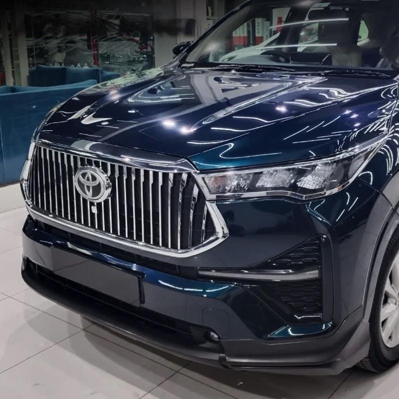 Toyota innova hycross maybach grill
