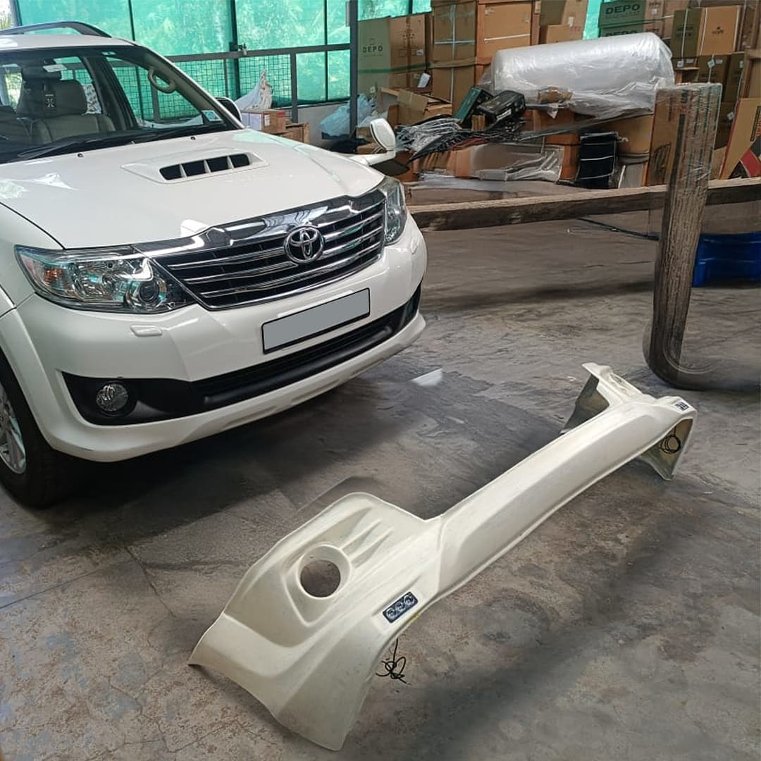 Toyota Fortuner Type 2 TRD skirting kit V2