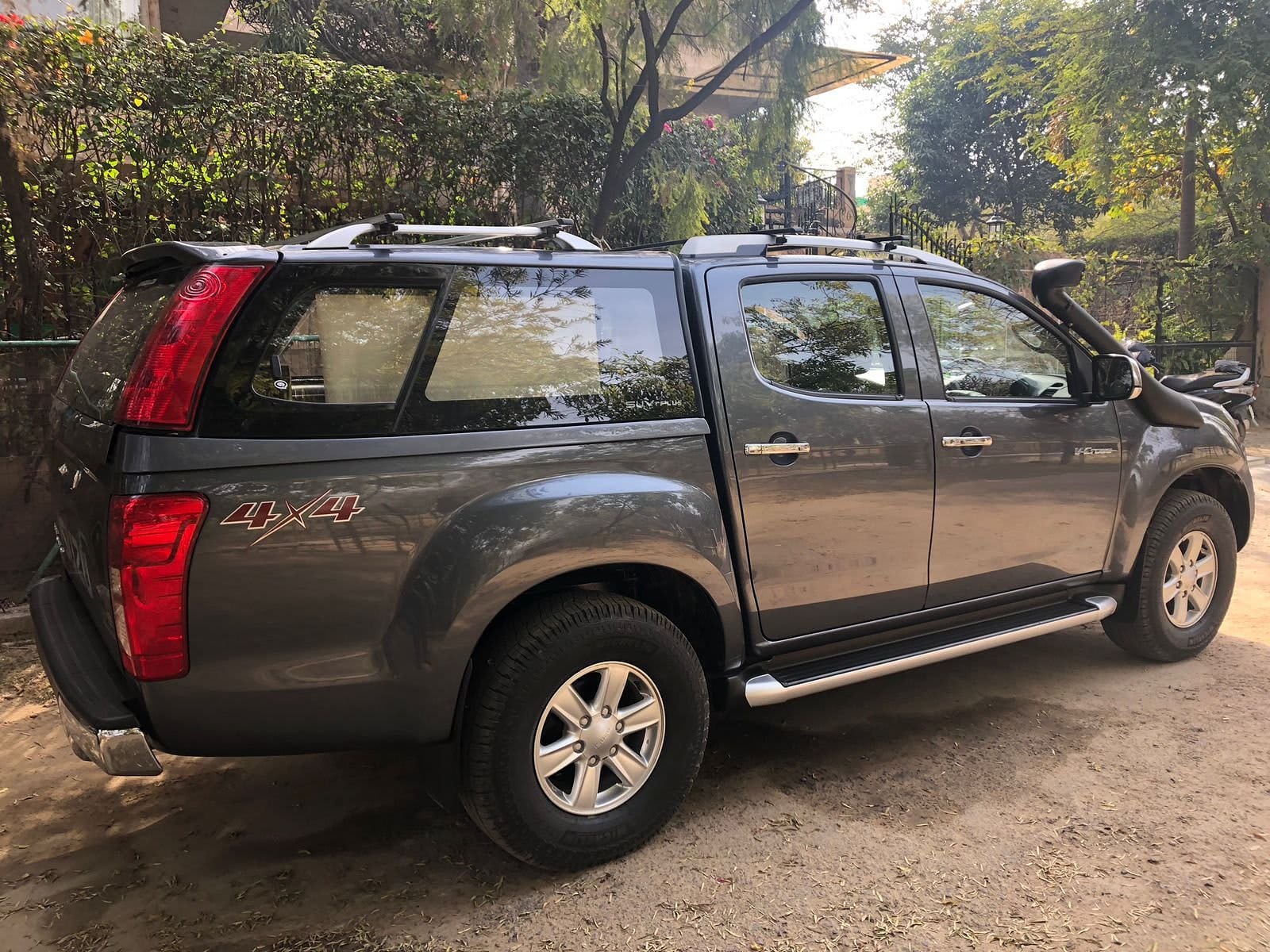 SAMMITR Canopy for Isuzu D‑Max V‑Cross & S‑Cab