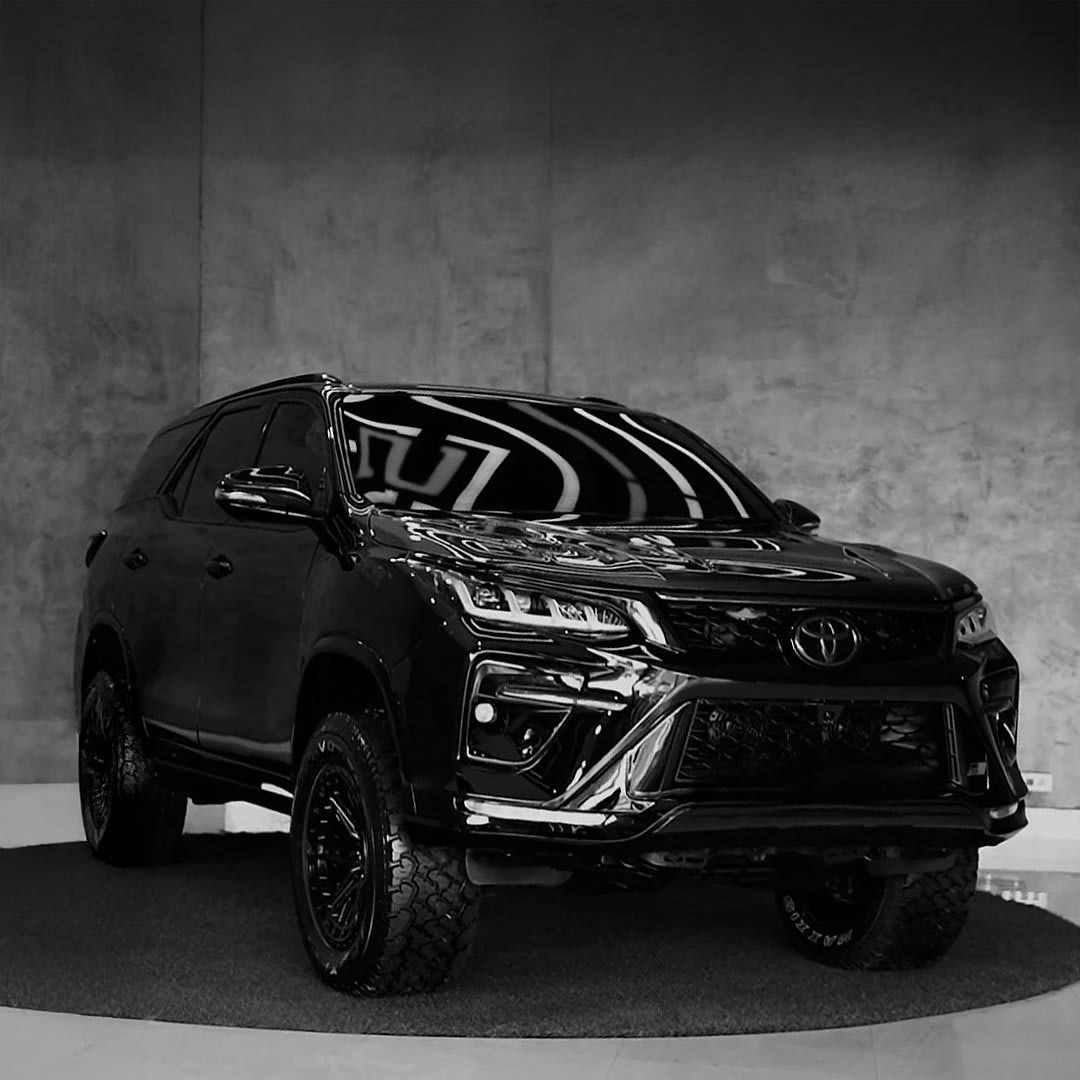 Toyota Fortuner Type 3 ,type 4 GR sport conversion 1:1 OEM style Body Kit