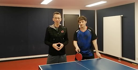 Bild: Ingo Hansens (l.) wird diesmal von Oberligaspieler Lasse Barth unterstützt (©Hansens)