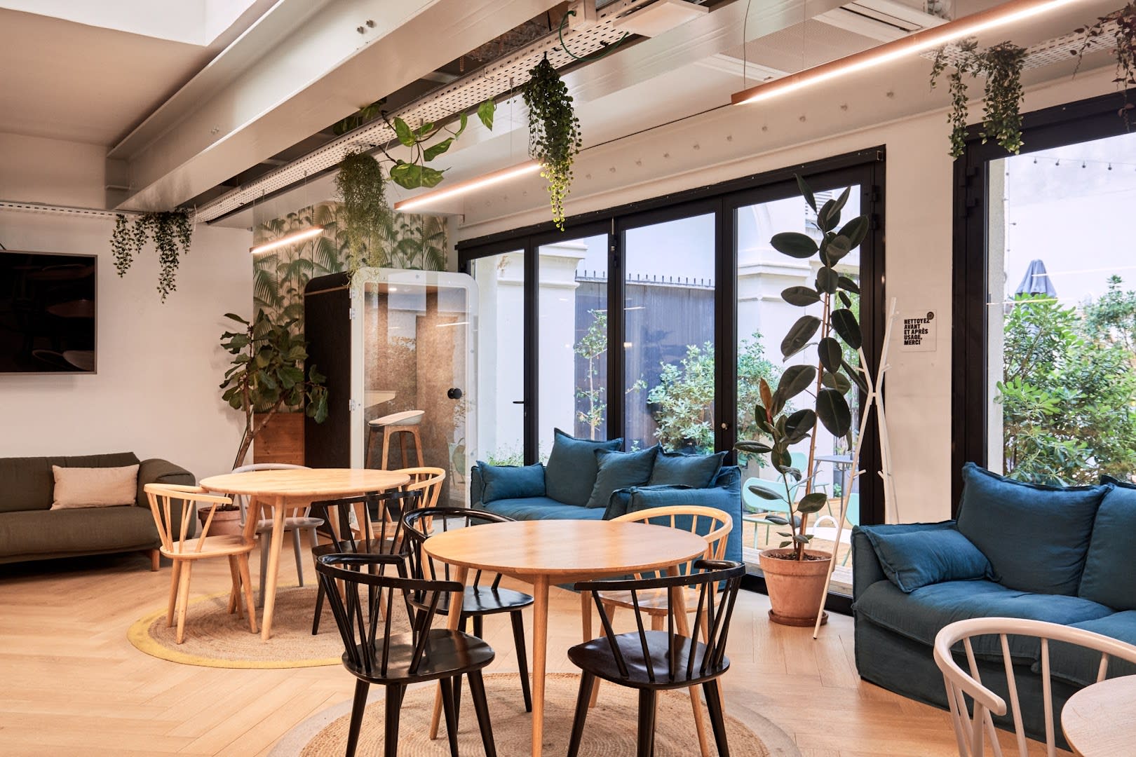 Sala de reuniones en el coworking de Amsterdam, Paris
