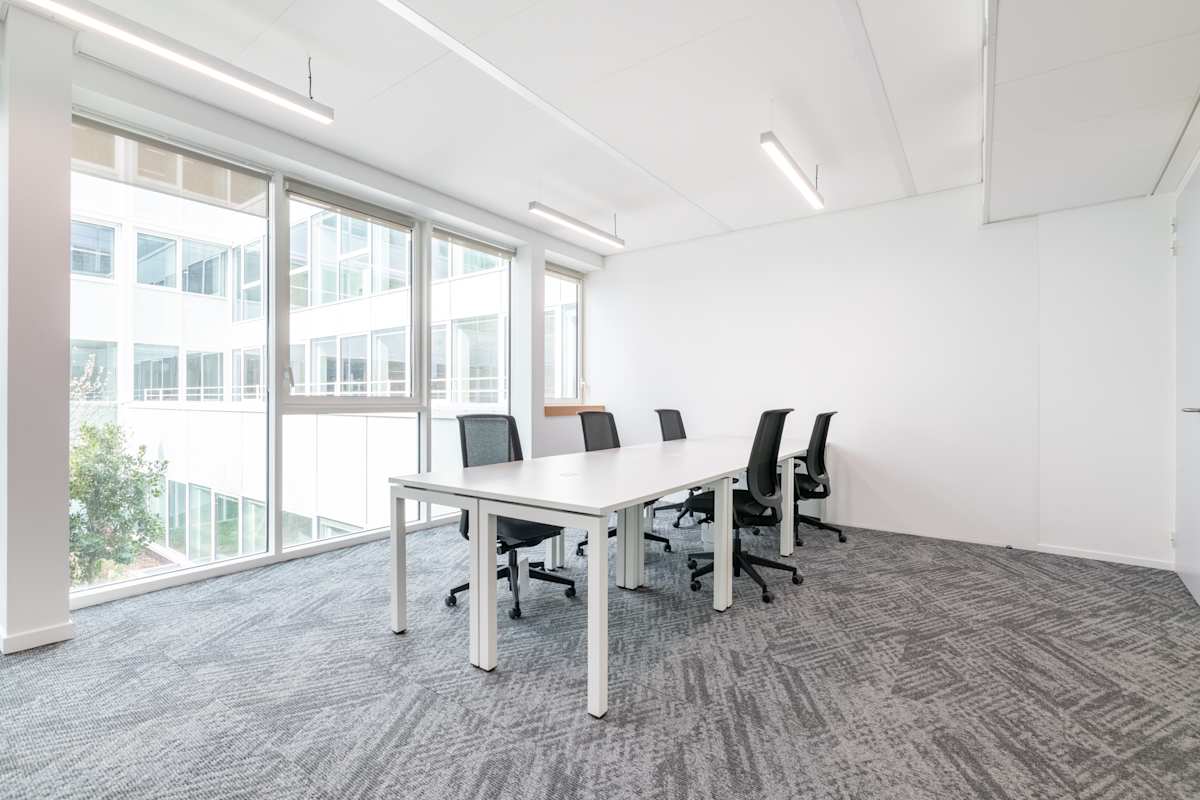 Oficina privada en Louise Michel, Levallois-Perret