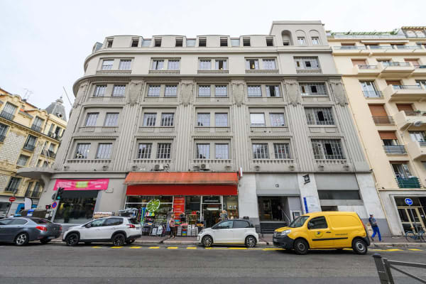 Edificio de oficinas en Magnan, Nice