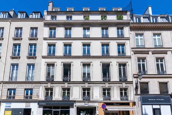 Workspace in Paris - image 1