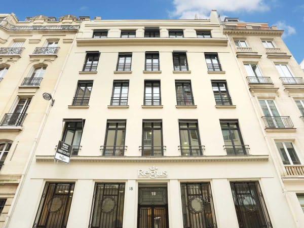 Workspace in Paris - image 1