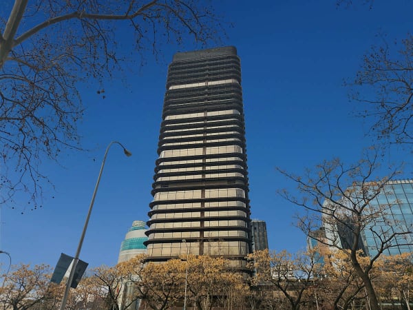 Workspace in Madrid - image 1