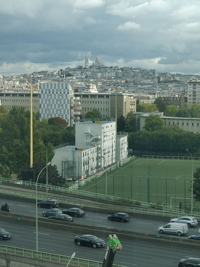 Zona de trabajo abierta en Clichy, Clichy