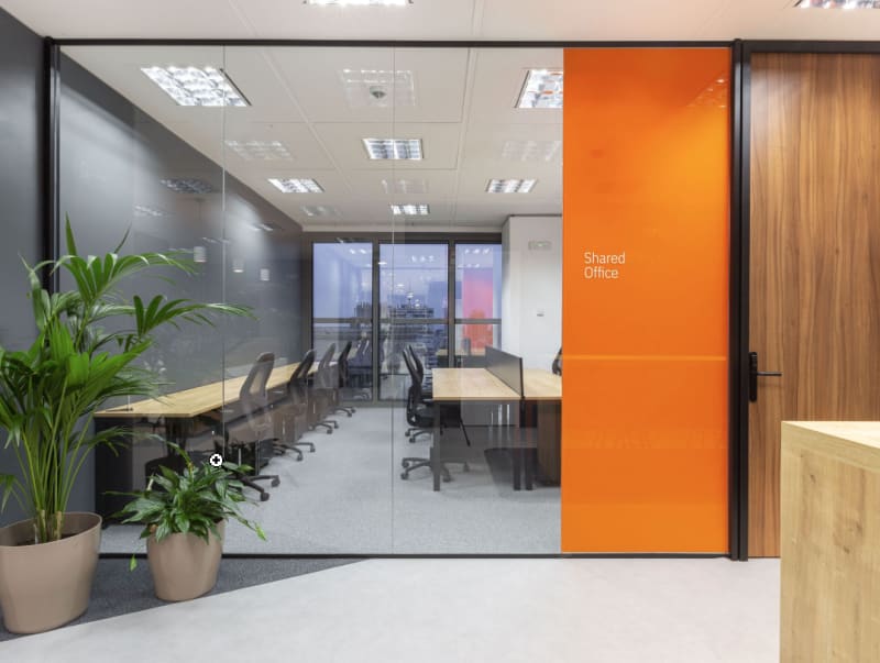 Zona de trabajo abierta en Plaza de Castilla, Chamartín, Madrid
