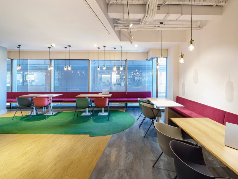Área común del coworking en Castellana, Chamberí, Madrid