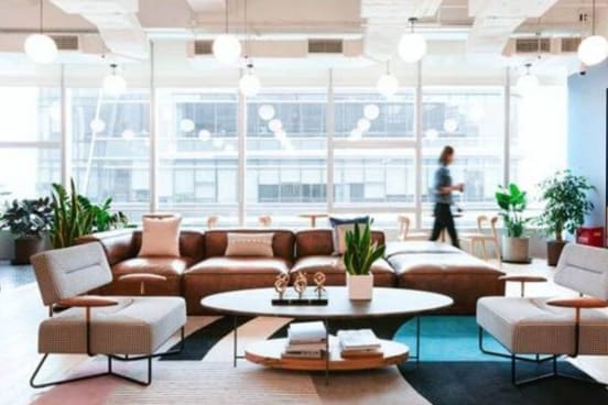 Interior del espacio de coworking en Trafalgar, Chamberí, Madrid