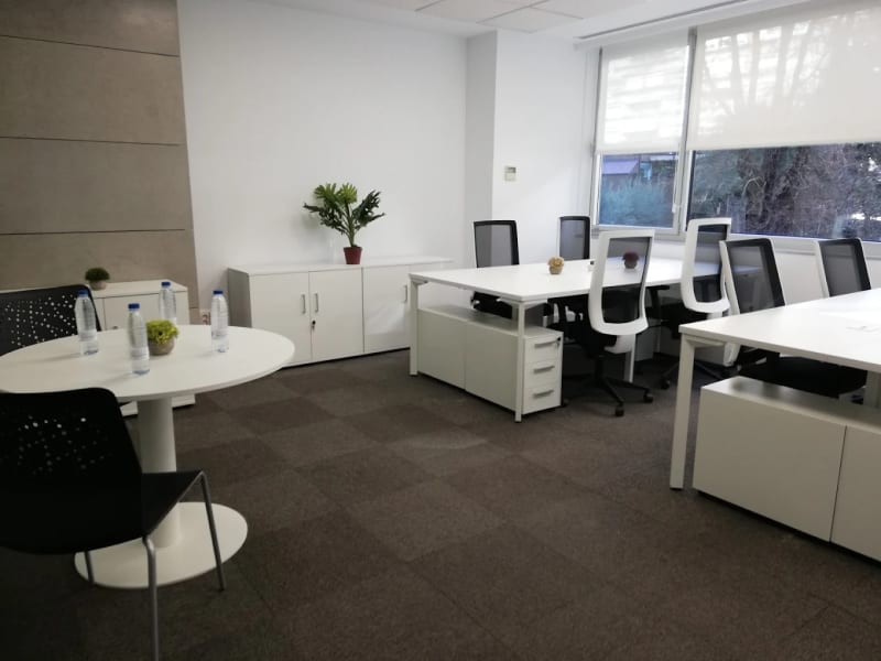 Interior del espacio de trabajo en Cuzco, Tetuán, Madrid