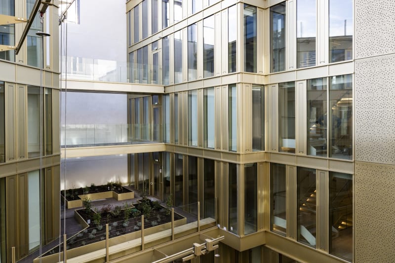 Área común del coworking en Bayard, Paris