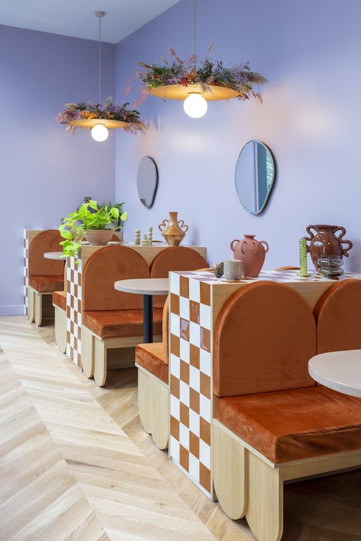 Interior del espacio de coworking en Cambaceres, Paris