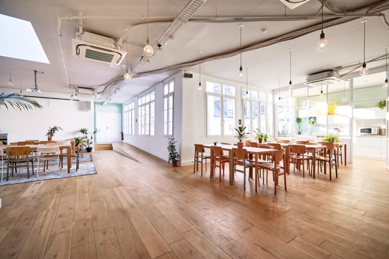 Zona de trabajo abierta en Clery, Paris