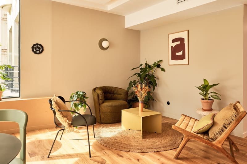 Detalle del espacio de trabajo en Laffitte, Paris
