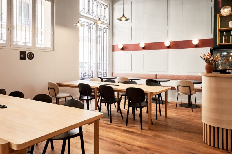 Zona de trabajo abierta en Vivienne, Paris