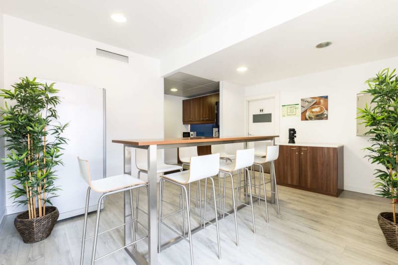 Espacio de trabajo flexible con zona lounge, Chiado, Lisboa
