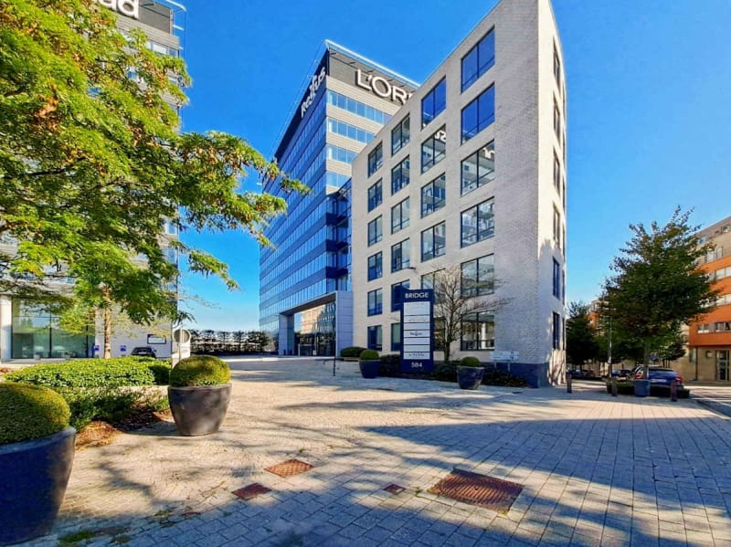 Flexible workspace in Impressive business hub in a provincial setting Brussels