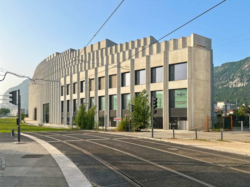 Edificio de oficinas en Europole, Grenoble