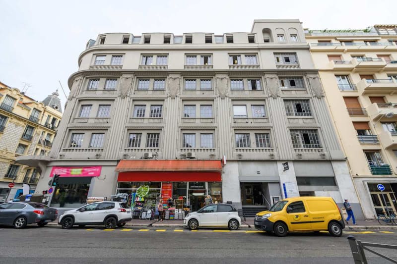 Edificio de oficinas en Magnan, Nice