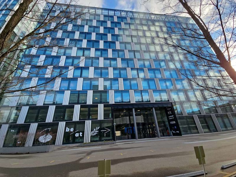 Edificio de oficinas, Seebach, Zúrich
