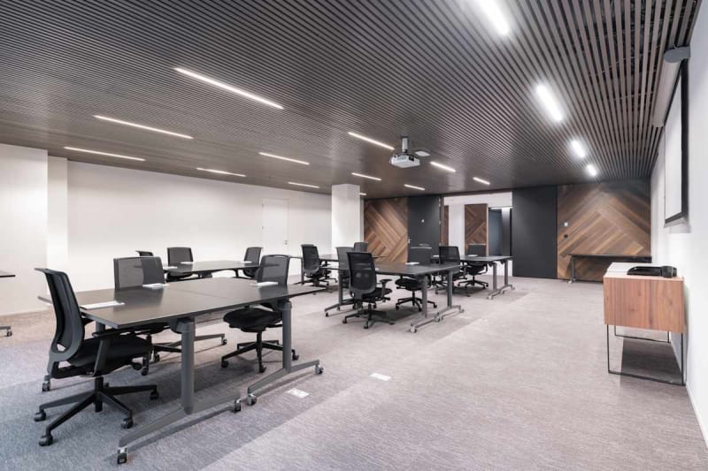Coworking for teams in Work in a prime building in the business heart of Brussels | Officionados