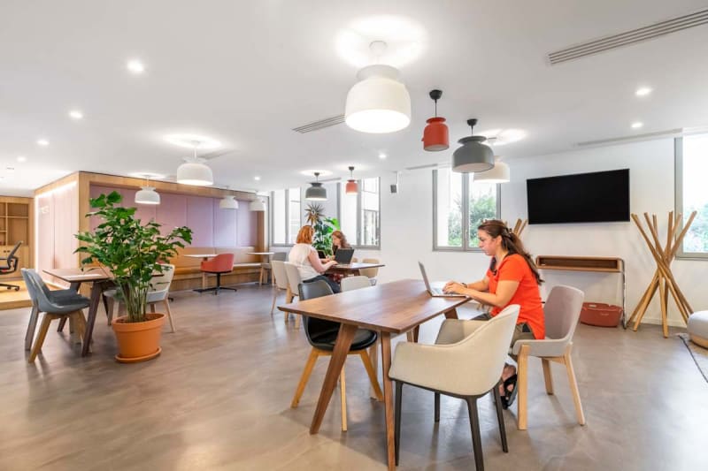 Coworking pour équipes à Europe | Officionados