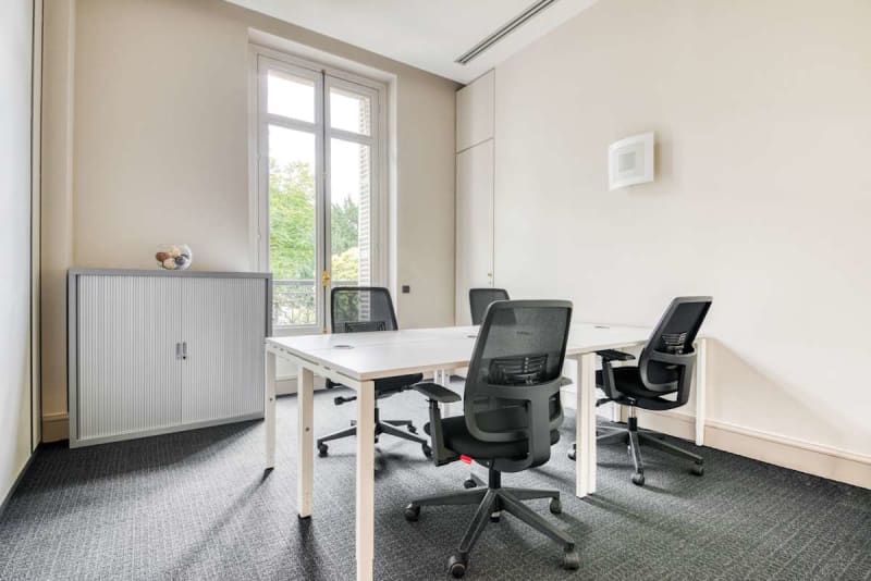 Coworking for teams in Haussmann | Officionados