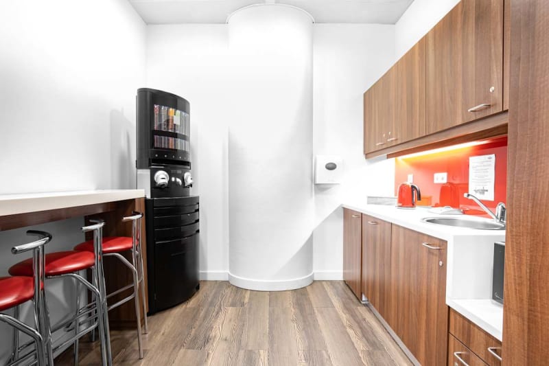 Shared offices with kitchen, Rua Afonso Praça, Lisbon