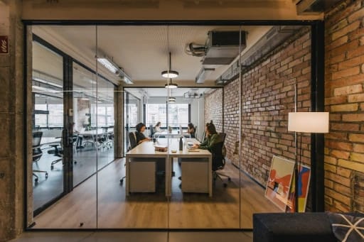 dedicated coworking desk barcelona