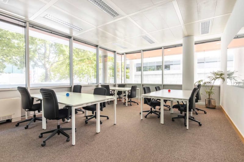 Oficina privada dentro de un centro de negocios, Lisboa