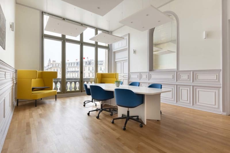 Zona lounge del espacio en Flandres, Lille