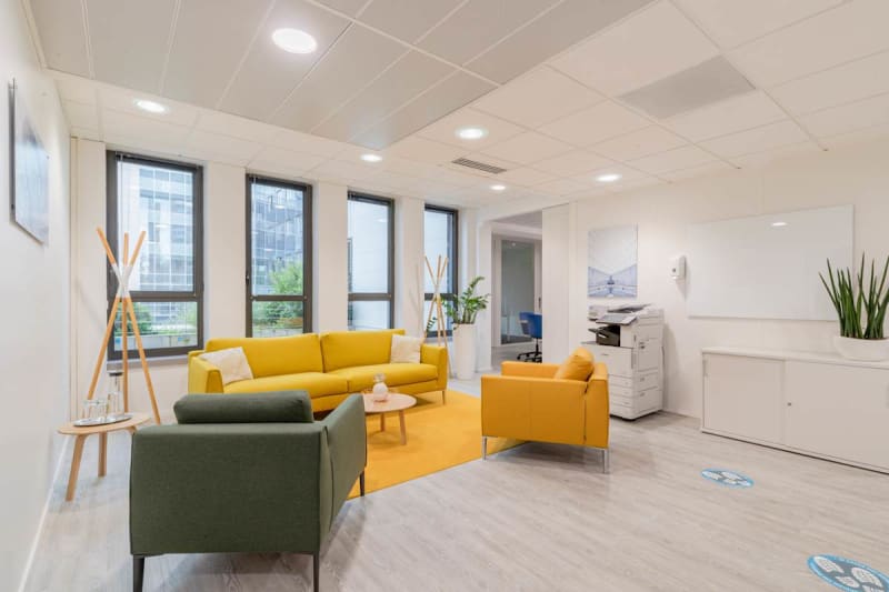 Zona lounge del espacio en Tonkin, Villeurbanne