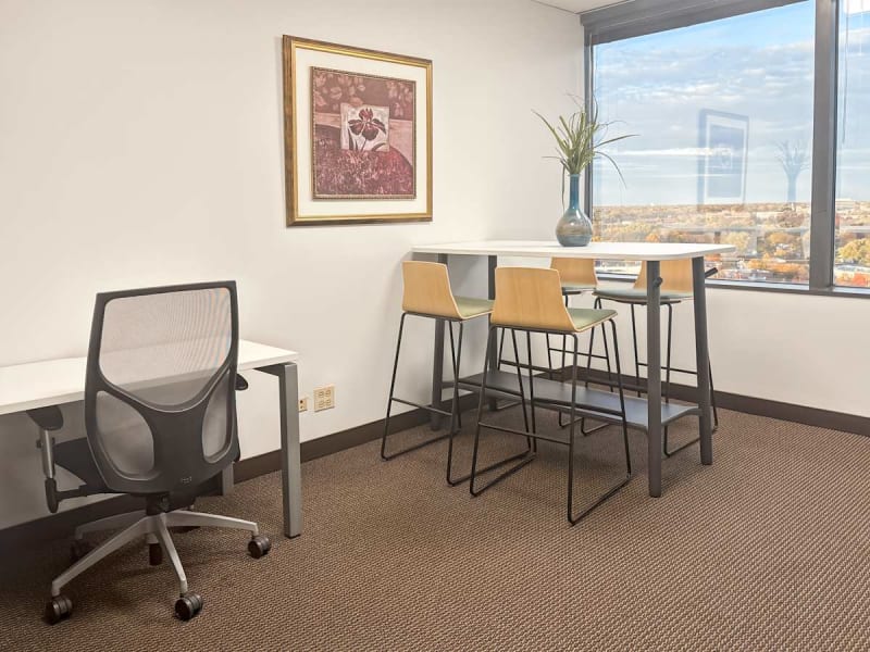 Large private office inside a coworking space, Parque das Nações, Avenida D. João II