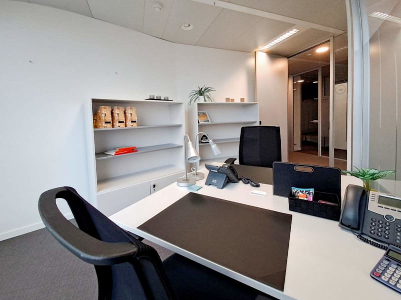 Coworking near Brussels center in Impressive business hub in a provincial setting