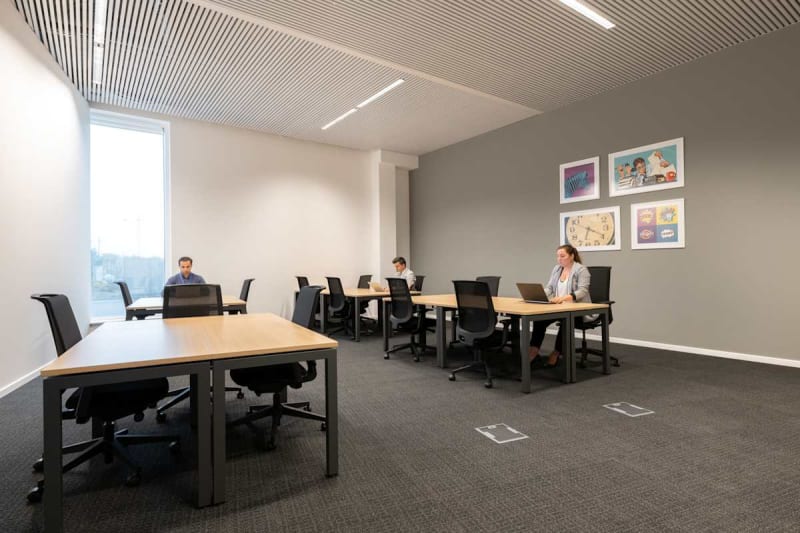 Coworking avec salle de réunion Ultra-modern and energy efficient workspace