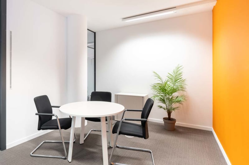 Serviced office, Leudelange