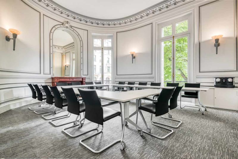 Coworking near Paris center in Haussmann