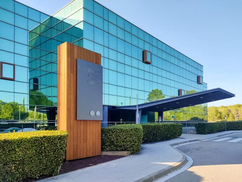 Coworking near Sant Cugat del Vallès center in Camí de Can Camps