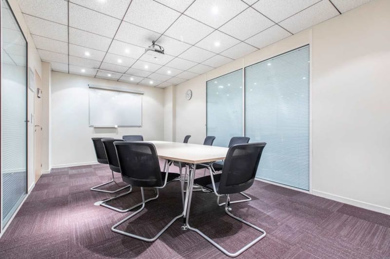 Zona de coworking luminosa en Compans-Caffarelli, Toulouse