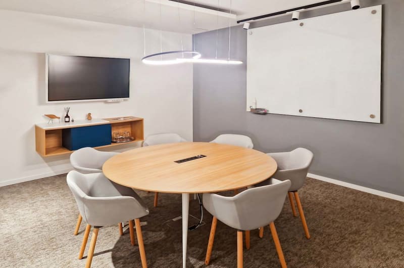 Serviced office, Seebach, Zúrich