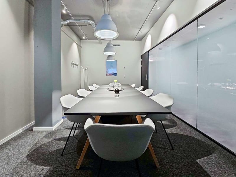 Serviced office, Seebach, Zúrich