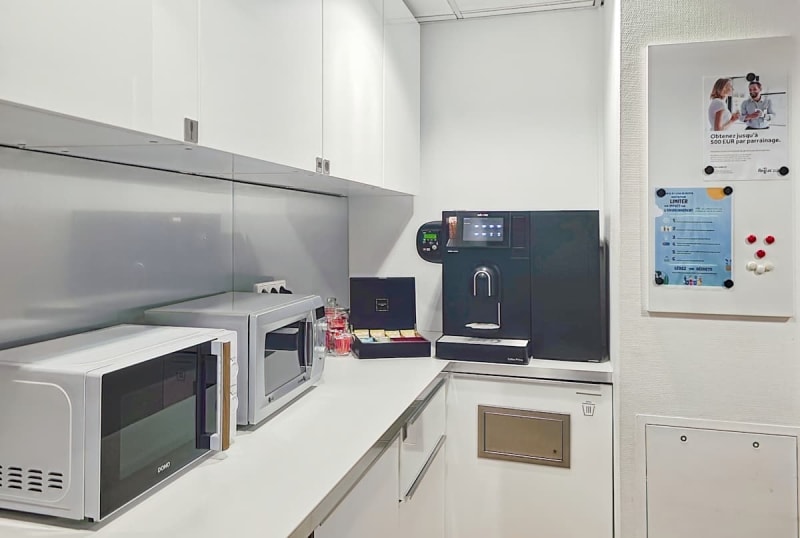Oficinas compartidas con cocina, Kirchberg, Luxemburgo