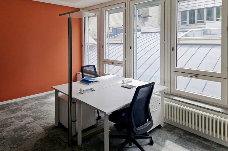 Oficina privada amplia dentro de un coworking, Seebach, Leutschenbachstrasse